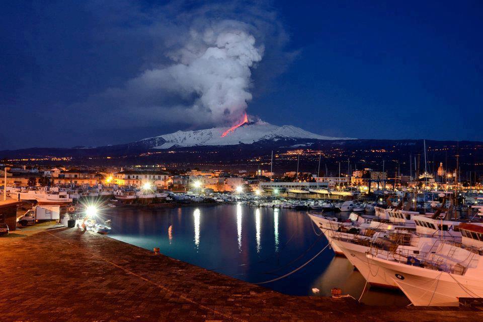 I Rustici Resort Трекастаньи Экстерьер фото