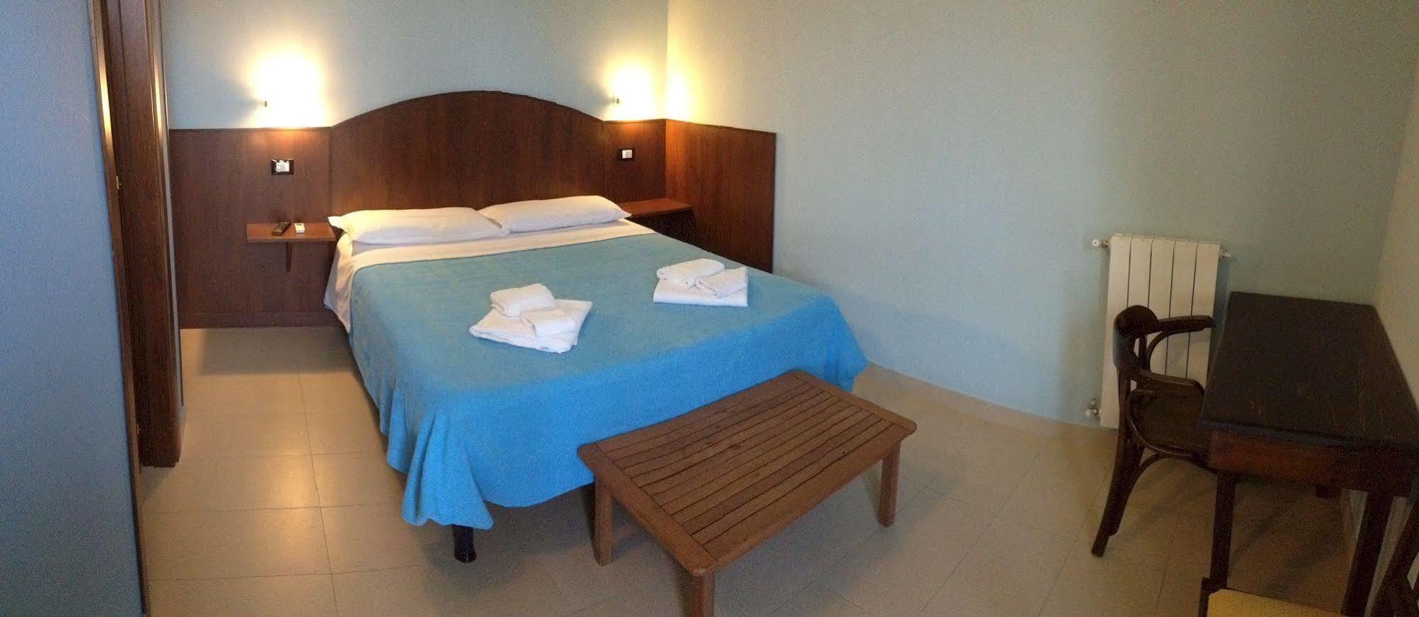 I Rustici Resort Трекастаньи Экстерьер фото